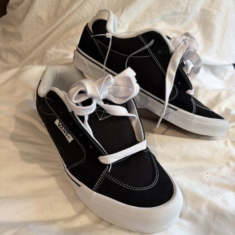 VANS Chukka Push Skate Shoes Men's Size 10.5 Black White Suede Canvas NEW
